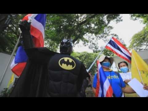 Monarchy supporters stage rally outside US embassy in Bangkok