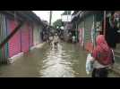 Flooded streets at bazaar in Bangladesh - Label : AFPTV - First images - Category : News