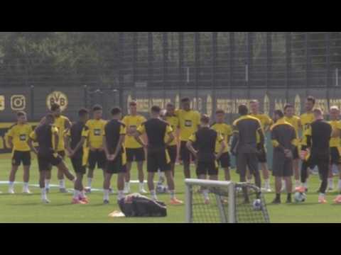 Borussia Dortmund holds training session