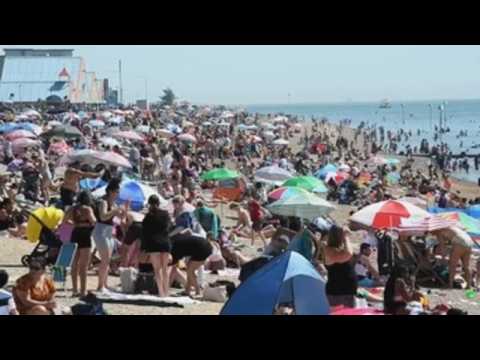 Brits hit the beaches in 36 degree heat
