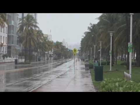 Storm Isaias passes Florida's shores