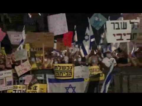 More than 10,000 Israelis protest, ask for Netanyahu's resignation