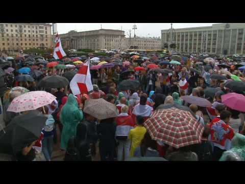 17th day of protest over disputed elections on Minsk Independence Square