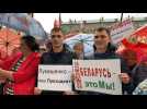 Belarus: 'Za Batku', pro-Lukashenko demonstrators gather in Minsk