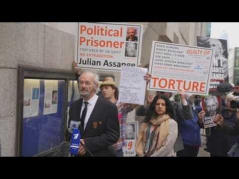 Assange appears for second phase of extradition trial