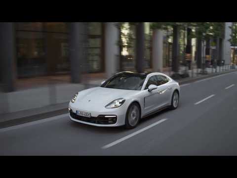The new Porsche Panamera 4S E-Hybrid and Panamera Turbo S Sport Turismo Driving Video