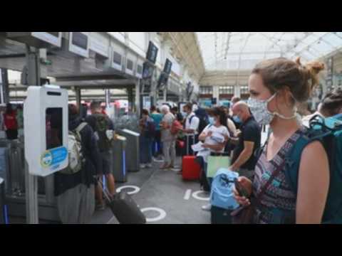 French railway company tests body temperature-measuring camera in Paris station