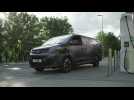 The all-electric Opel Vivaro-E Driving Video