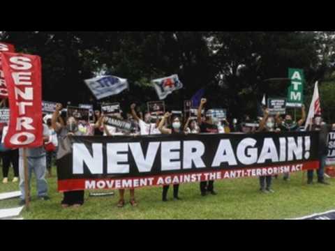 Filipinos mark 48th anniversary of Martial Law declaration with protests