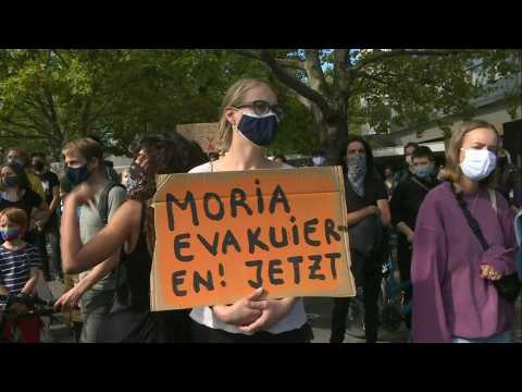 Protesters in Berlin demand evacuation of all Greek camps