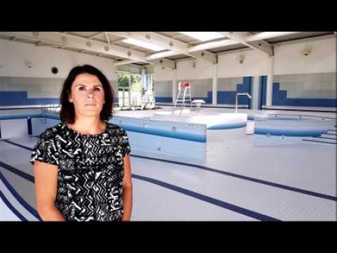Cours pour vaincre l'aquaphobie à Sarrebourg : trois questions à Julie Truer, directrice de la piscine