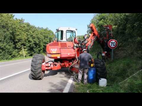 Lons-le-Saunier: opération forage dans la côte de Montaigu