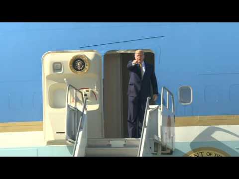 Trump arrives in Los Angeles ahead of a two-day fundraising trip