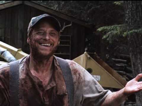 Tucker & Dale fightent le mal - Extrait 4 - VO - (2010)