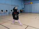 Des enfants de maternelle pratiquent l'escrime en jouant à Remiremont