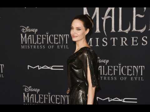 Angelina Jolie to reunite with son Maddox in Japan