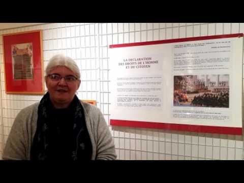 Virginie Musial, directrice de la bibliothèque de Sarrebourg, présente une nouvelle exposition