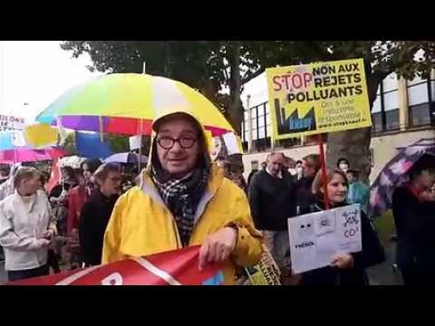 Thionville : 400 manifestants dans la cortège funèbre des Stop Knauf