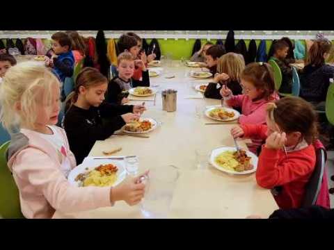 La nouvelle cantine des Tuileries : bien assis pour bien manger