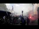 Des milliers de pompiers manifestent à Paris