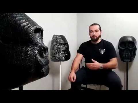 Gautier Sallerin, le menuisier devenu sculpteur sur bois brûlé