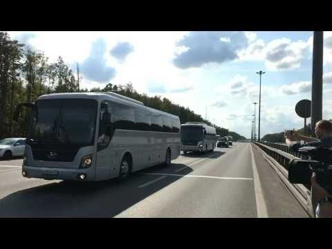 Buses reportedly carrying Russian prisoners in exchange with Ukraine