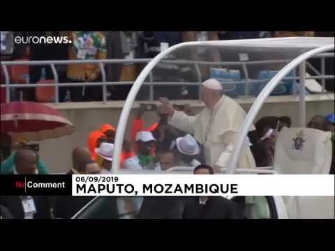 Pope Francis leads Mass on last day in Mozambique