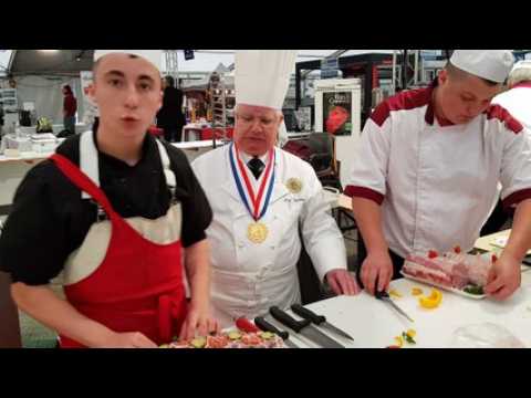 Foire de Lure : les apprentis bouchers en démonstration