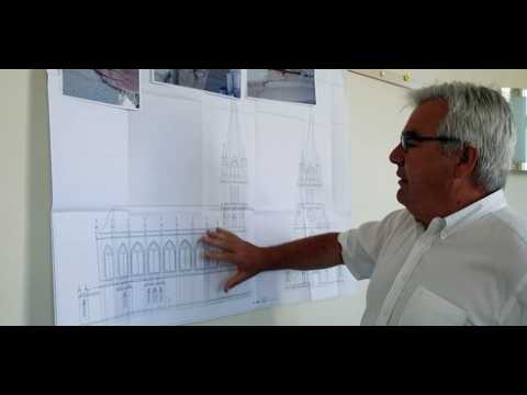 La surprenante couleur de la flèche de l'église de Doubs expliquée par Régis Marceau et Christian Bachetti