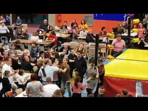 Gala de catch de Pont-à-Mousson : la ligue nationale de catch a invité des athlètes de Russie le temps d'un spectacle plébiscité par le public.