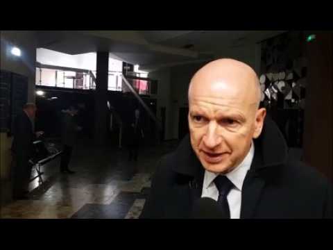 François Saint-Pierre, avocat de Jean-Christophe Breuil, s'exprime après la matinée de procès