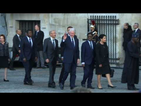 Dignitaries arrive at Saint-Sulpice for Chirac funeral