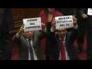 Peru PM arrives in Congress, lawmakers begin to appoint judges - Label : AFPTV - First images - Category : News