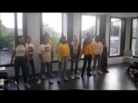 Longlaville : le nouveau collège Léodile Bera inauguré en chansons