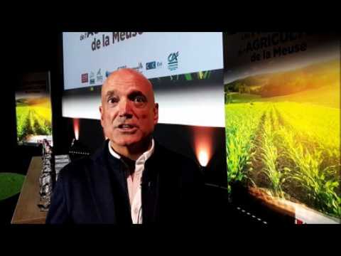 Louis Bodin remet les trophées de l'agriculture à Verdun