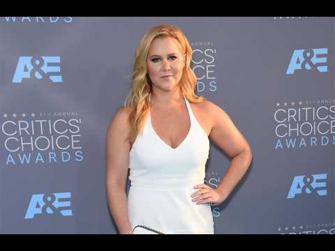 Amy Schumer gets parenting tips from friends