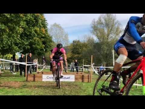 Cyclo-cross - victoire de Lilian Schneider à Saulxures-sur-Moselotte