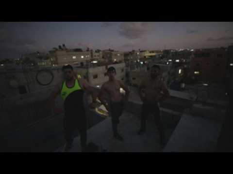 Palestinian bodybuilders train on rooftops as Gaza lockdown continues amid pandemic