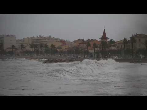 Two people missing due to the storm in southeastern France