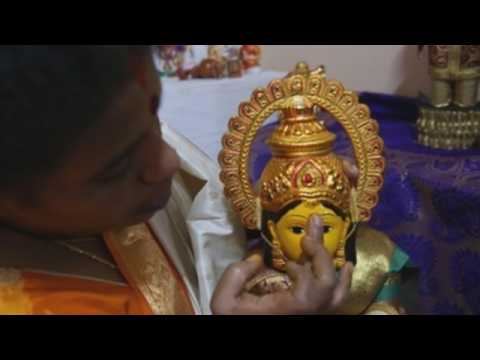 Hindus in Bangalore celebrate festival of Navratri