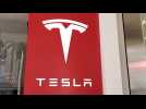Tesla Removes Seven-Day Return Policy