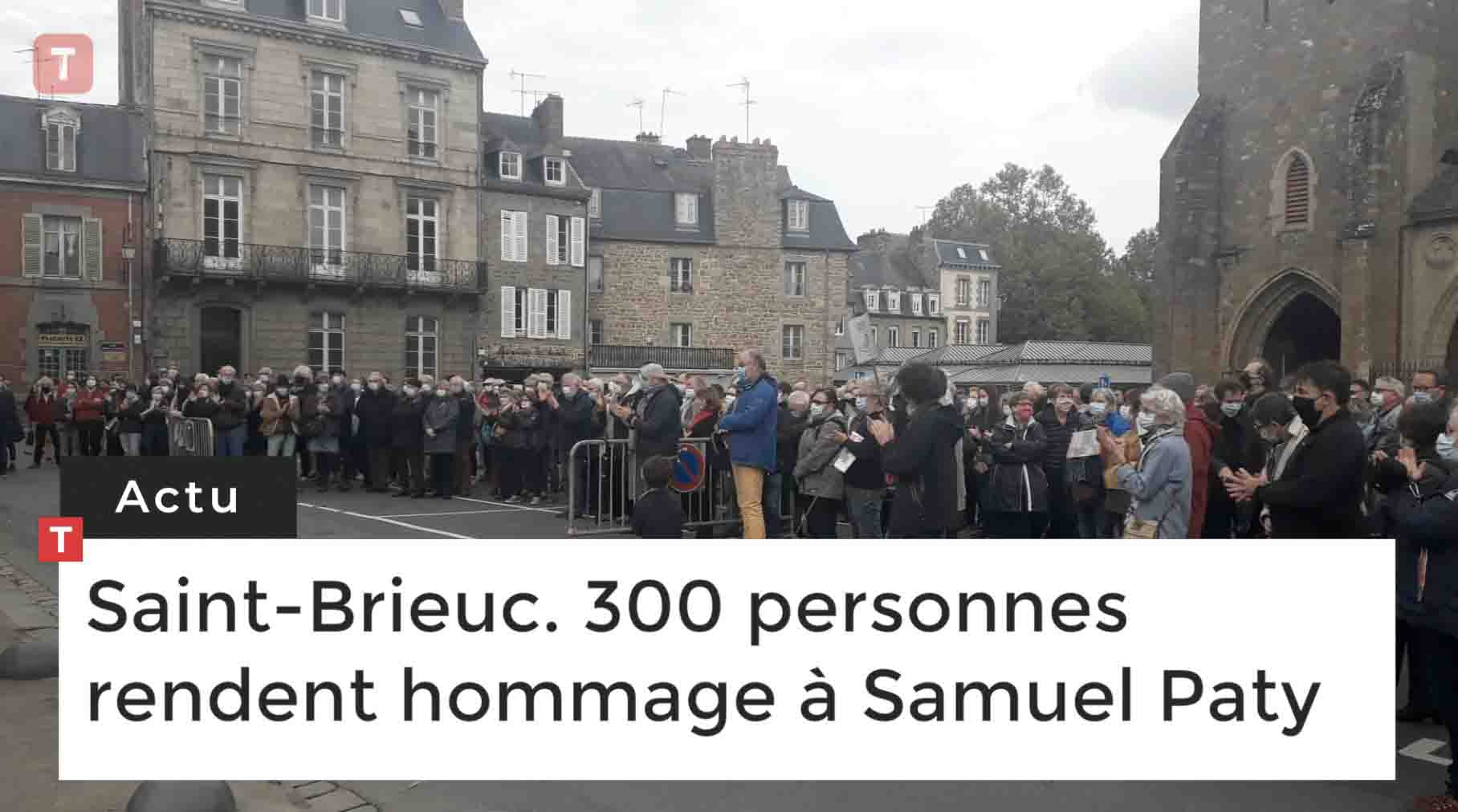 Saint-Brieuc. 300 personnes rendent hommage à Samuel Paty (Le Télégramme)