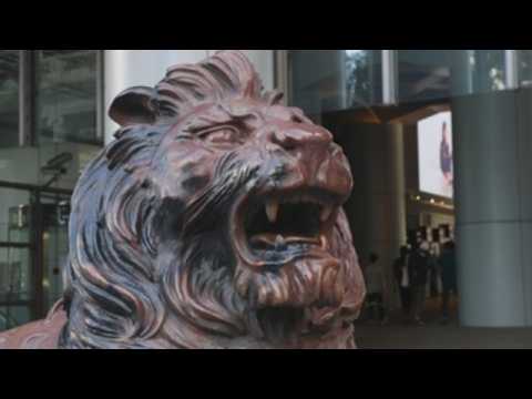 HSBC lions in Hong Kong return after being vandalised on New Year's Day