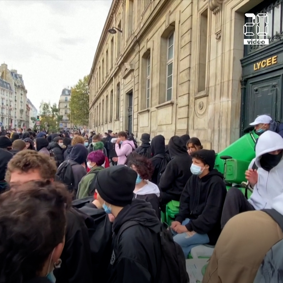 Coronavirus : A Paris, un blocage lycéen pour dénoncer les conditions sanitaires dégénère