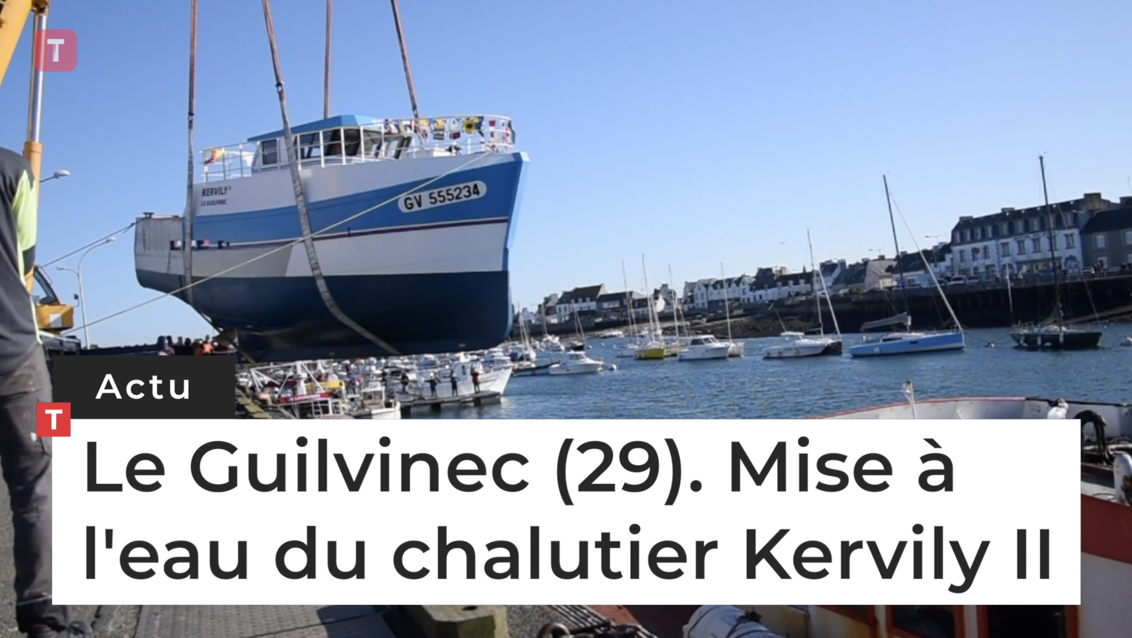Le Guilvinec (29). Mise à l'eau du chalutier Kervily II (Le Télégramme)