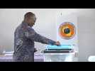 Tanzania's President Magufuli votes in elections - Label : AFPTV - First images - Category : News