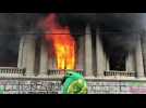 Protesters set fire to Guatemalan Congress