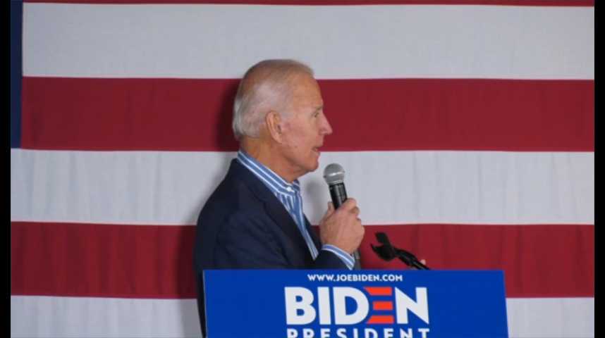 Joe Biden se fracture le pied en jouant avec son chien