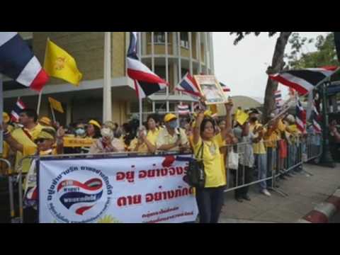 Pro-monarchy and pro-democracy rallies in Bangkok
