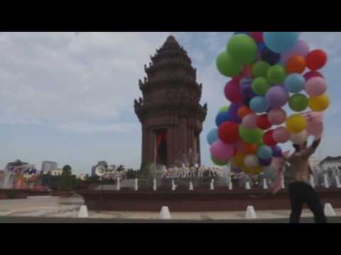 Cambodia celebrates 67th Independence Day with ceremonies in capital city